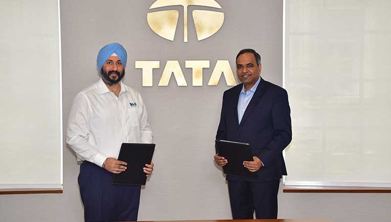 Tata Motors signs agreement with Blu Smart Electric for 10,000 EVs 
