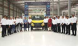 Montra Electric expands EV footprint with new e-SCV Plant in Ponneri, Chennai