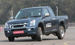 Smart Isuzu relies on Space Cab rather than Twin.
