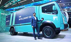 Switch Mobility unveils Switch IeV8 electric light commercial vehicle