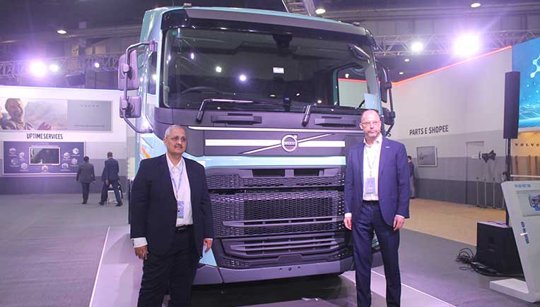 B. Dinakar, EVP, Volvo Trucks India and Jonas Nilsson, VP India & Indonesia, Volvo Truck Corporation