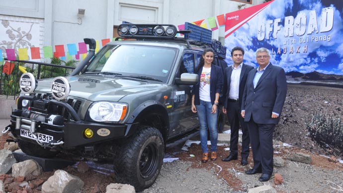 Gula Panag with Mahindra's Vivek Nayer and Arun Thapar of Discovery Networks