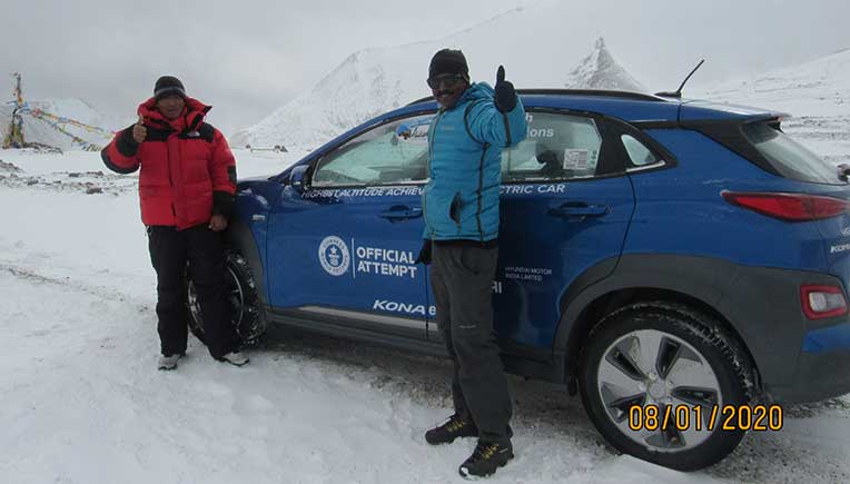Hyundai Kona Electric sets Guinness World Record with high altitude climb