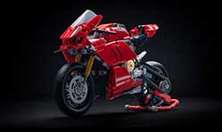 Ducati Panigale V4 R Lego toy with 646 pieces for Rs 5000 by June