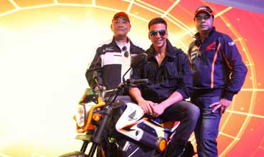 Honda 2Wheelers makes Sunday FUNtastic with Akshay Kumar 