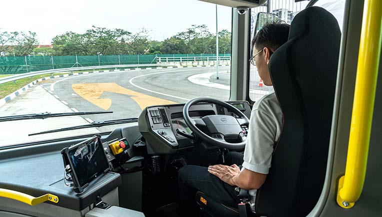 Volvo, Singapore university NTU unveil world’s first full size autonomous e- bus