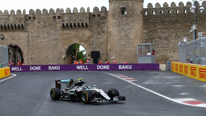 Nico Rosberg racing on Saturday in Baku; Pic courtesy Daimler