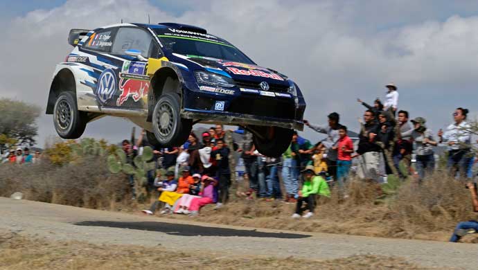 Ogier/Ingrassia flying in their Volkswagen Polo R WRC at the Rally of Mexico