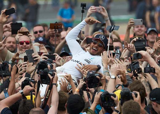 Hamilton wins British Grand Prix; Cuts Vettel’s title lead