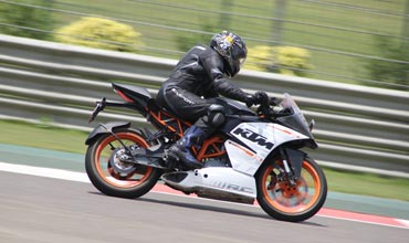 KTM organises Track Day at BIC, yet again