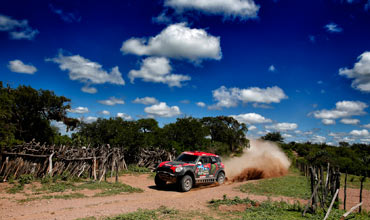 MINI celebrates 4th consecutive overall win at 2015 Dakar Rally