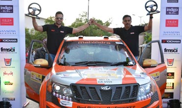 Mahindra team sweeps top 3 positions at K 1000 Rally 2014