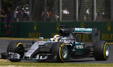 Only 11 complete Australian Grand Prix; Hamilton wins